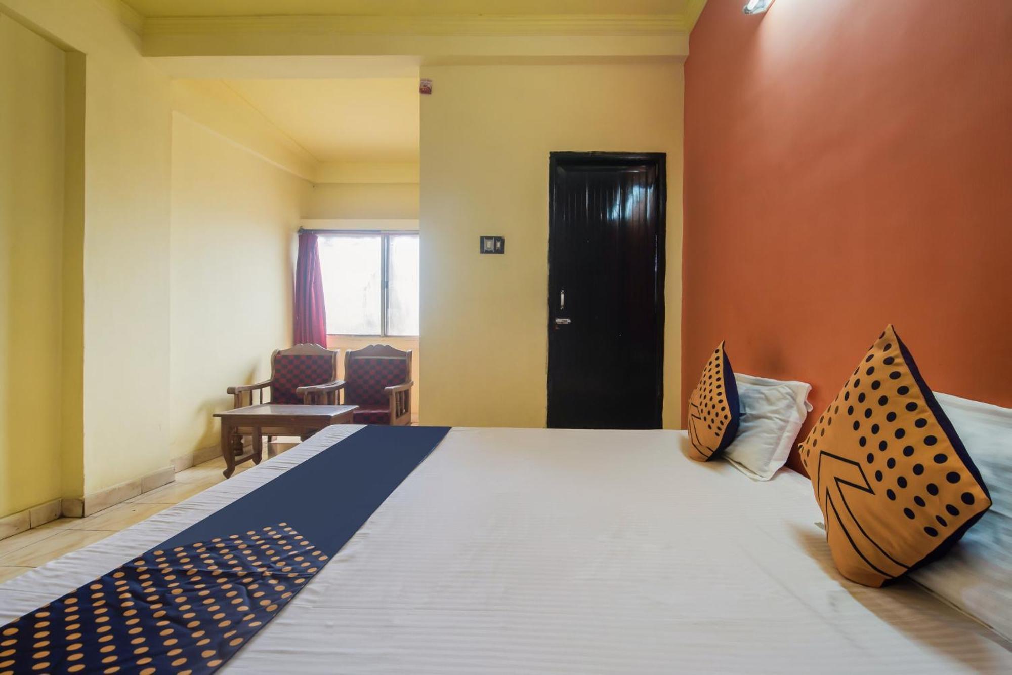 Spot On Hotel Manikanta Residency Visakhapatnam Exterior foto